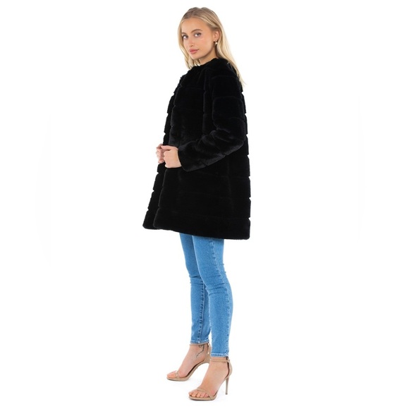 NWT BB Dakota Faux Fur Elise Black Coat sz small - Picture 3 of 9